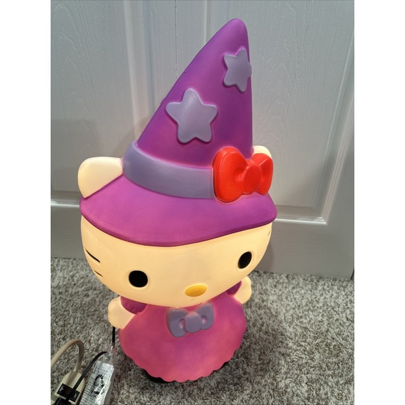 Hello Kitty LARGE Blow Mold Lighted Halloween Sculpture 22 inch Plug-in Figure - Picture 1 of 6